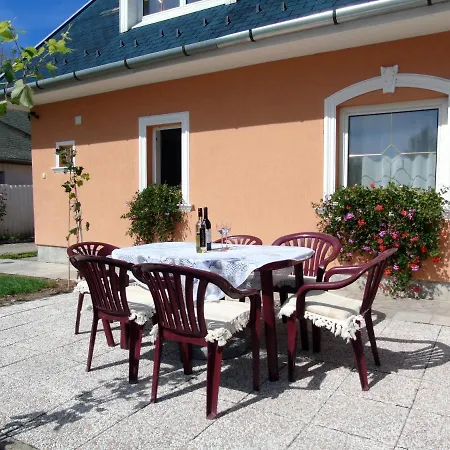 Szabadi Castle Holiday home Balatonszabadi